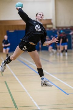 Bild 206 - wAJ TSV Ellerau - HSG Pinnau : Ergebnis: 28:13